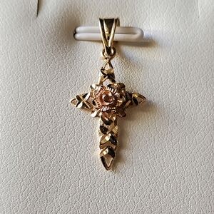 14K Gold Cross Pendant